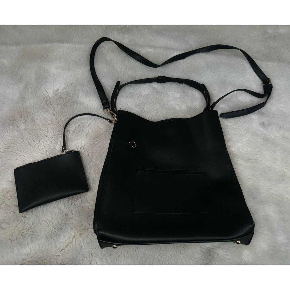 ISABELLE Black Handbag Purse EUC
